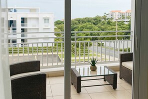 Interior - Spacious 3BR Apt in Rio Grande (Mameyes II)