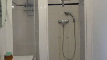 Haartrockner, Toilettenpapier