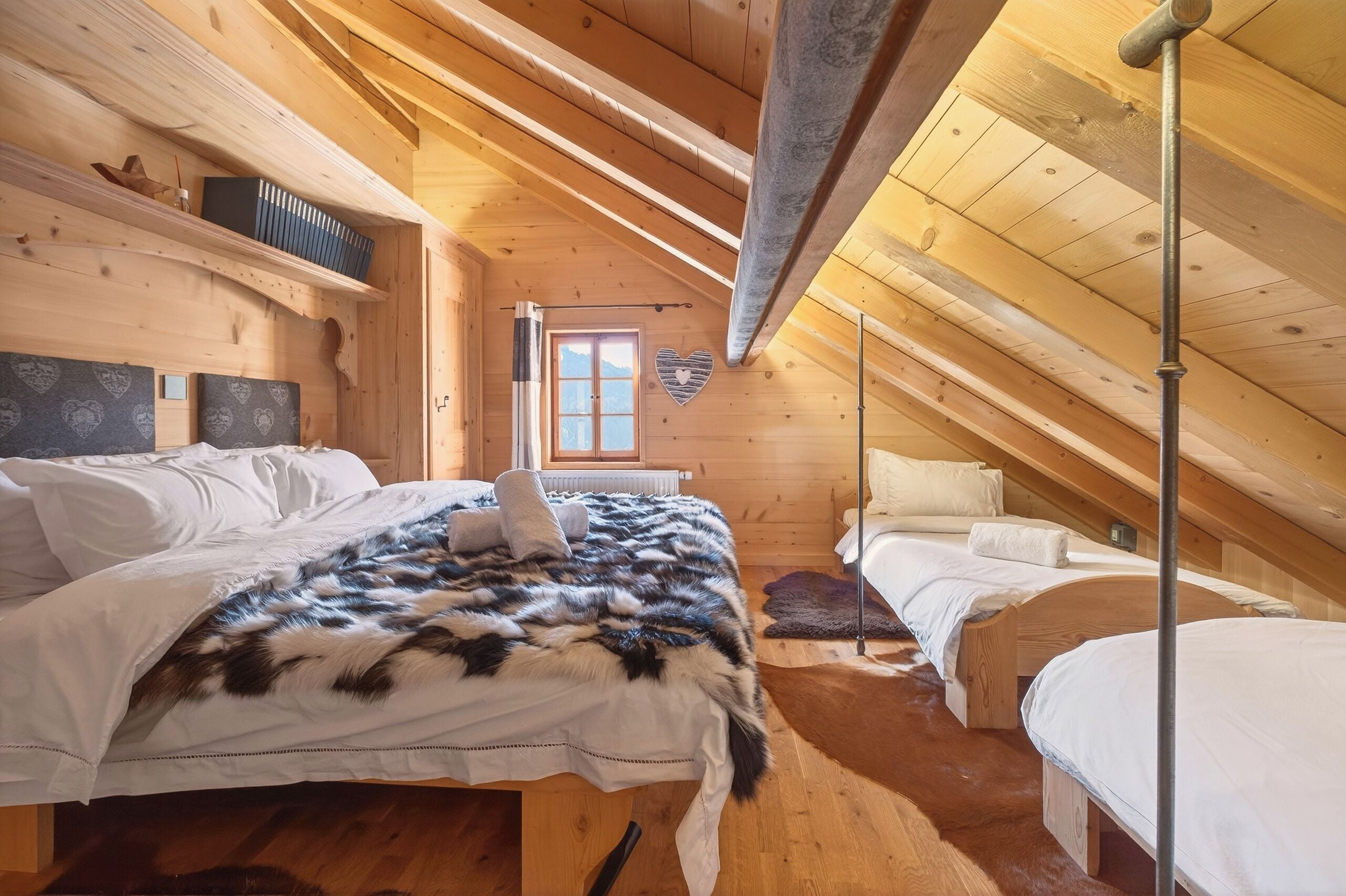 5 chambres, Wi-Fi, draps fournis