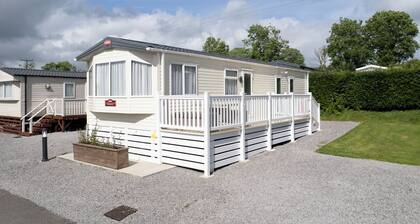 Maple - Near Folly Farm, Cosy Retreat