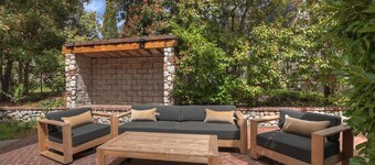Matterhorn Peak Lodge - For 12!