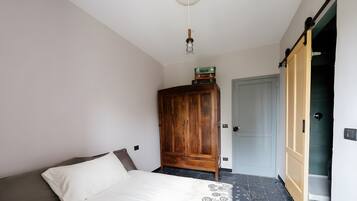 1 多间卧室、WiFi、床单