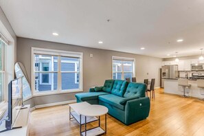 TV, offices