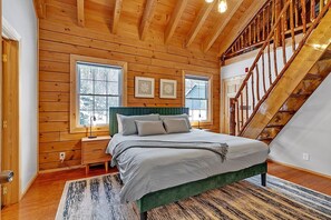 3 habitaciones, escritorio, wifi gratis y ropa de cama 