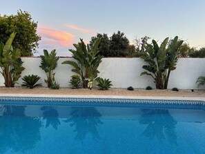 Piscine extérieure, piscine chauffée