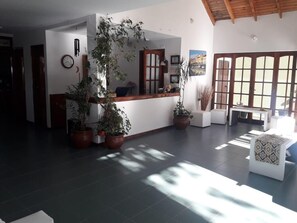 Khu sảnh