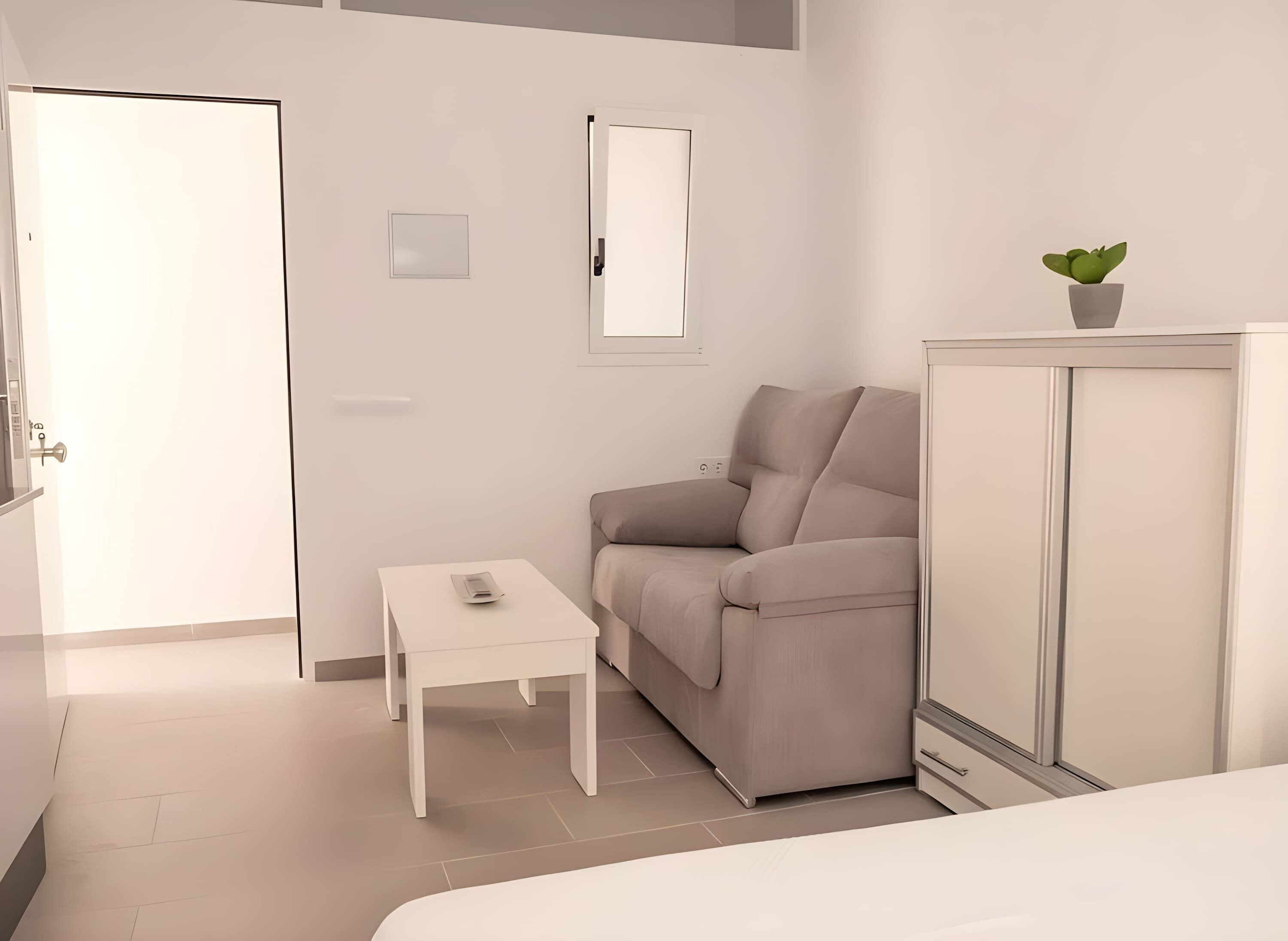 1 室のベッドルーム、アイロン / アイロン台、WiFi、ベッドシーツ