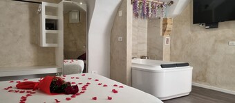 Suite con Vasca Idromassaggio nel cuore antico di San Giovanni Rotondo
