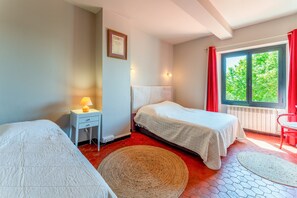 2 chambres, Wi-Fi, draps fournis