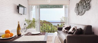 Apartment Beach Front Sant Pol