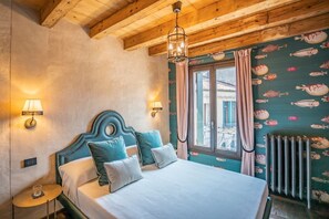 2 Schlafzimmer, BĂŒgeleisen/BĂŒgelbrett, Internetzugang, BettwĂ€sche