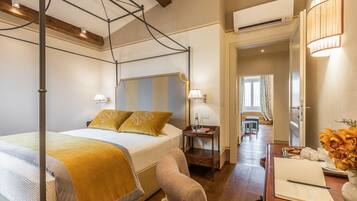 3 Schlafzimmer, BĂŒgeleisen/BĂŒgelbrett, Internetzugang, BettwĂ€sche