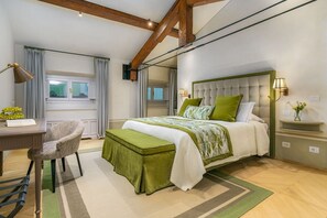 4 chambres, fer et planche à repasser, accès Internet, draps fournis