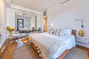 5 chambres, fer et planche à repasser, accès Internet, draps fournis