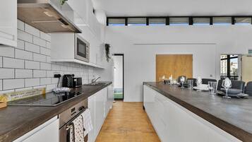 Microwave, oven, stovetop, toaster