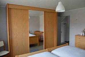 Ferienhaus, 3 Schlafzimmer, Terrasse | 3 Schlafzimmer