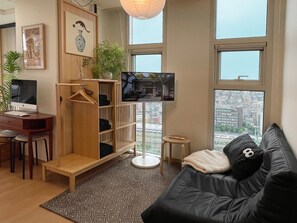 TV - Seoul Station Panorama House (Yongsan-gu)