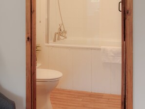 Shower - Game Cottage (Bridgnorth)