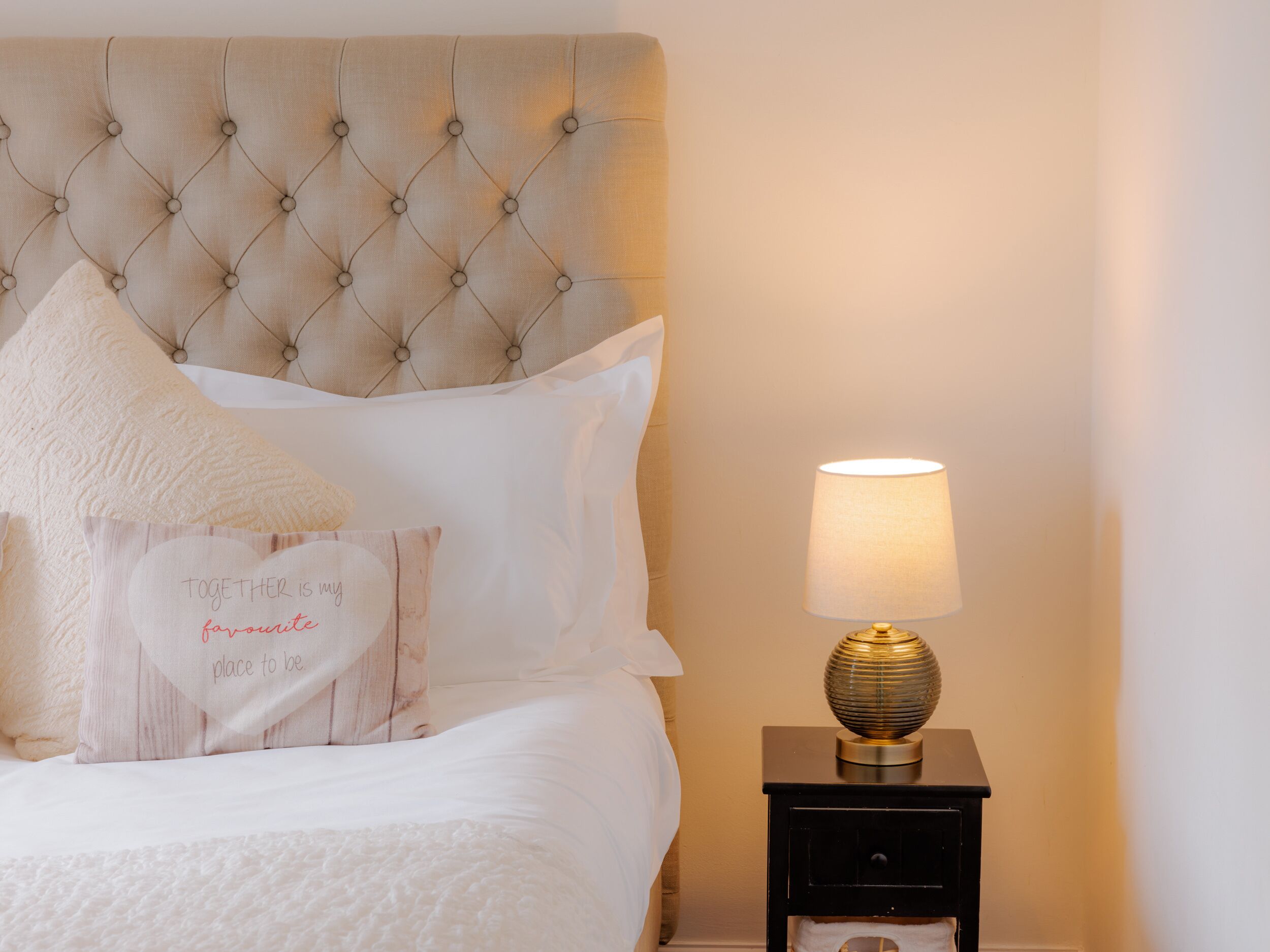 2 bedrooms, individually decorated, individually furnished, free WiFi