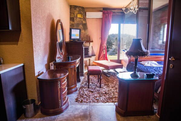 1 slaapkamer, een bureau, gratis wifi, beddengoed
