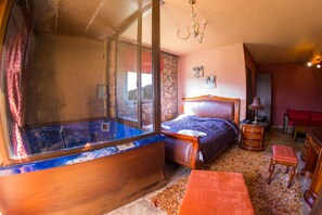 1 slaapkamer, een bureau, gratis wifi, beddengoed