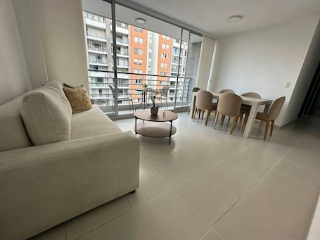 Living area. FURNISHED APARTMENT NEAR INTERNATIONAL HOSPITAL FOR RENT RENTAHOSUE