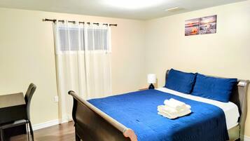 2 Schlafzimmer, Schreibtisch, kostenloses WLAN, Bettwäsche