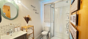The White Pine Cottage on the Cabot Trail