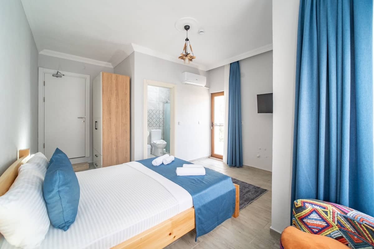 Double Room | WiFi (free)