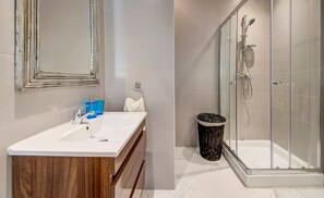 Haartrockner, Handtücher