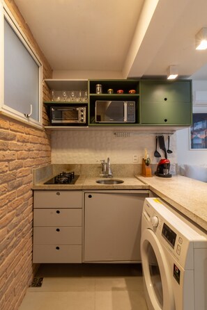 Studio | 1 bedroom - 3 Minutes From Ipanema Beach Jn202 (Rio de Janeiro)