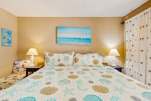 1 bedroom, iron/ironing board, internet, bed sheets
