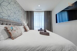 1 bedroom, desk, iron/ironing board, travel cot