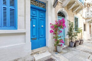 Exterior detail - Cosy 1BR Maisonette in Charming town of Floriana (Il-Furjana)