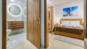 1 chambre, bureau, fer et planche à repasser, Wi-Fi