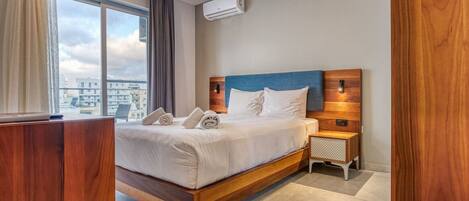 1 sovrum, skrivbord, strykjärn/strykbräda och wi-fi