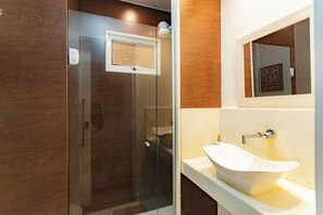 Apartment | Bathroom
