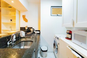 Apartment | Private kitchen
