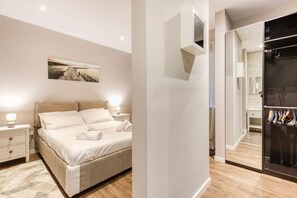 2 bedrooms, desk, iron/ironing board, travel crib - Lovely 2BR Home in Msida | Fast Wi-Fi & Cozy Stay (Il-Gżira)