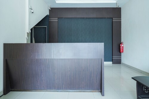 Dancenter Near Petronas Kampung Koh, Jj Hotel