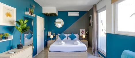 1 bedroom, desk, iron/ironing board, travel cot