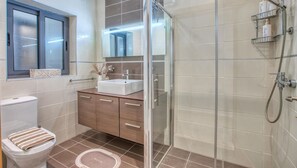Hair dryer, towels