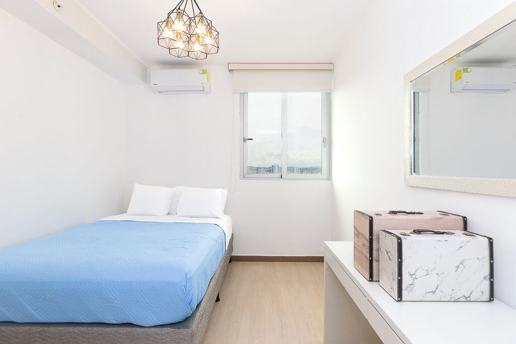 2 habitaciones, escritorio, wifi gratis y ropa de cama 