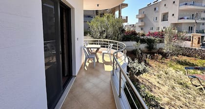 Apartments Meleqi