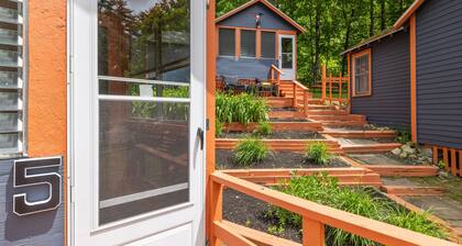 Newly Renovated Cottage on Main Street Alton Bay #5