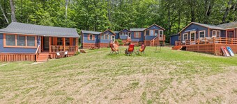Newly Renovated Cottage 3 on Main Street Alton Bay!