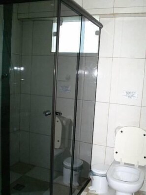 Bathroom - Vieira's Palace Hotel (Paranaguá)