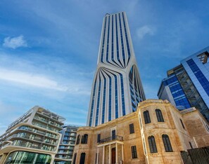 Exterior - The Official Mercury Suites - Beautiful home w/AC (St. Julian`s)