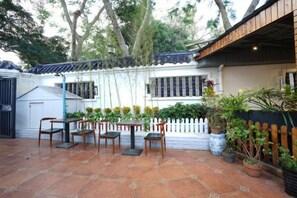 Ảnh chưa phân loại, 4 trong số 31 ảnh, nút