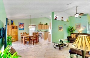 TV - Ref 9900PF. Stunning villa own pool, games room. Near Disney (Four Corners)